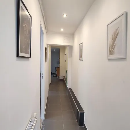 Апартаменты L'ecrin Parisien - Proche Metro -direct Paris - 4 Personnes *